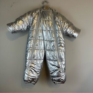 Pilguni | Silver Metallic Hooded Full Body Snowsuit Size 18 Months (86)